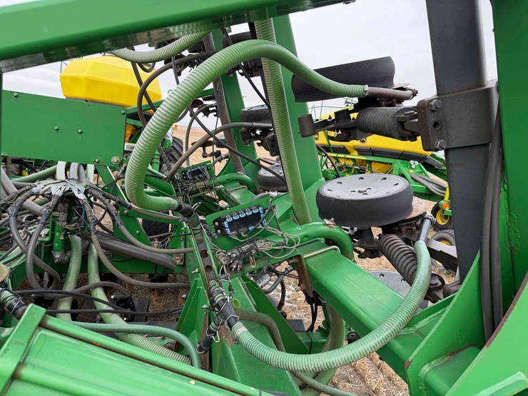 john-deere-1910-image-15