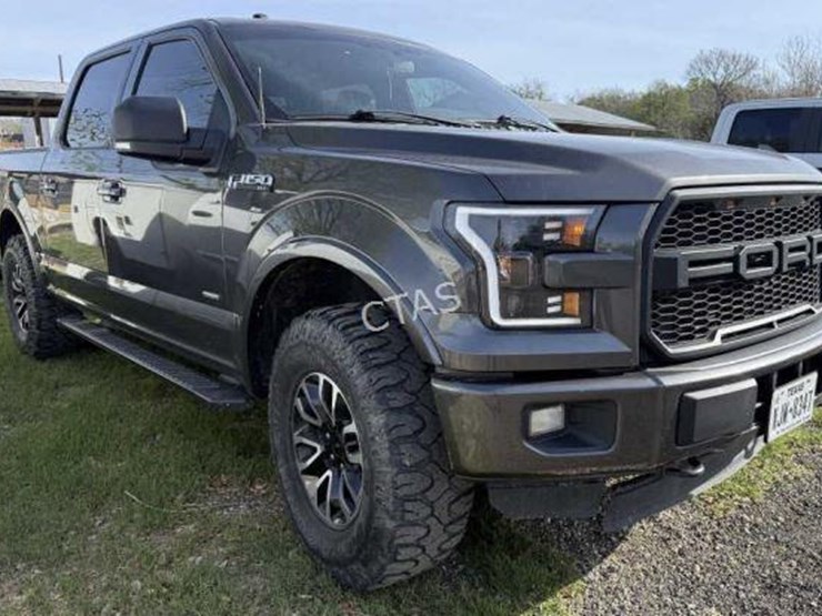 2016-ford-f150-xlt-image-3