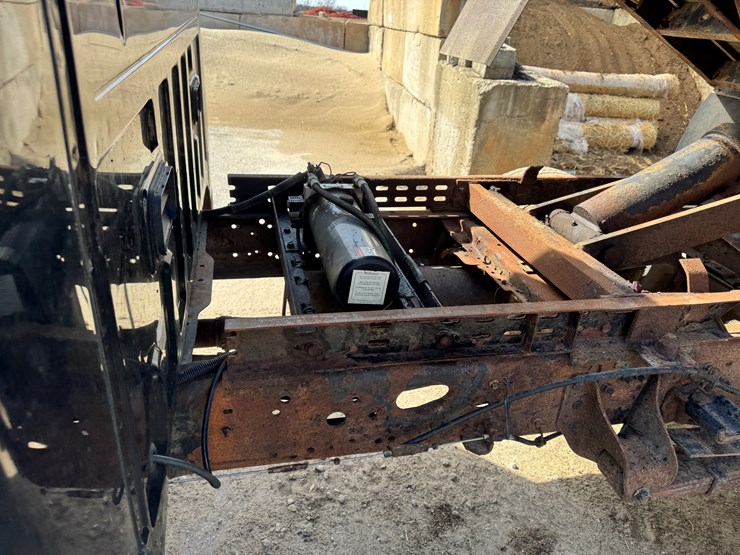 2005-ford-f350-xl-image-13