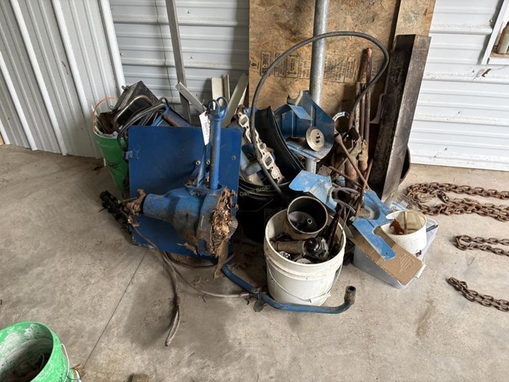 misc-scrap-pile-image-3