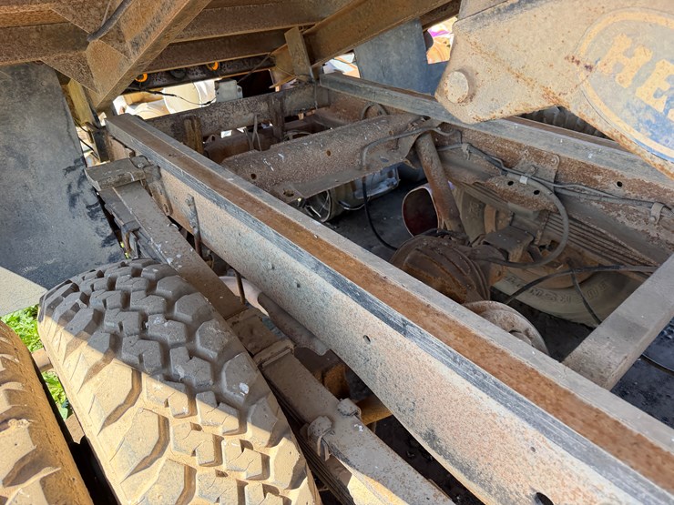 #37048-•-**1992-gmc-sierra-dump-truck-1gdjc34k5ne525733-image-9