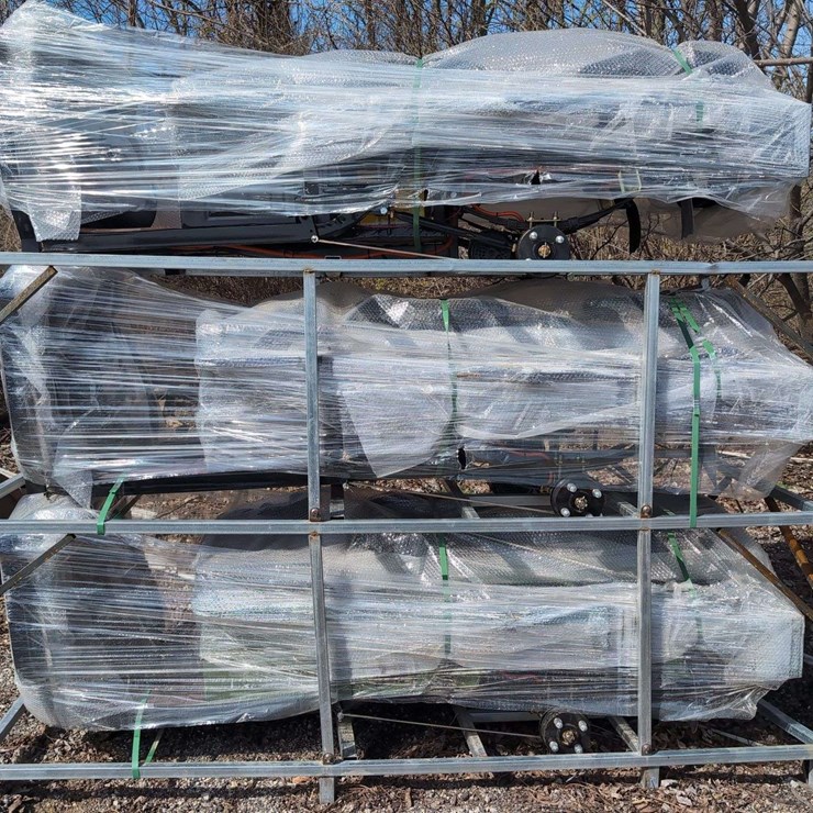 (1) IRET13 110V - 3-Wheeled Electric Utility Vehicle - Unassembled BLACK