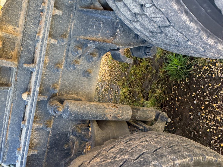 #42452-•-2007-international-l9427-daycab-truck-tractor-vin:-2hscnapr37c468369-image-22