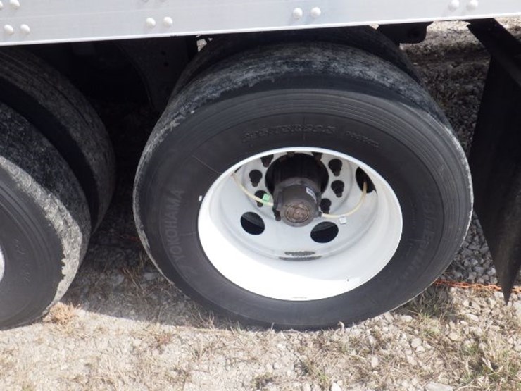 1996-utility-van-image-14