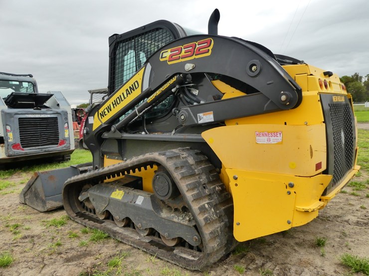 new-holland-c232-image-4
