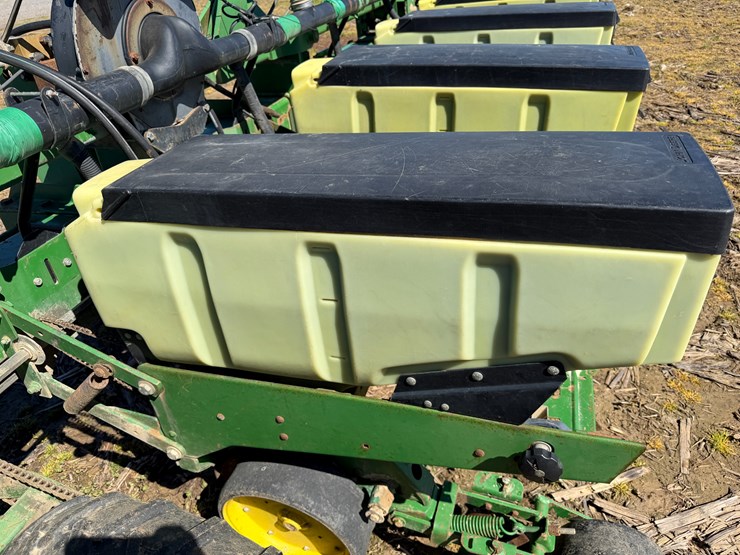 john-deere-1720-image-49