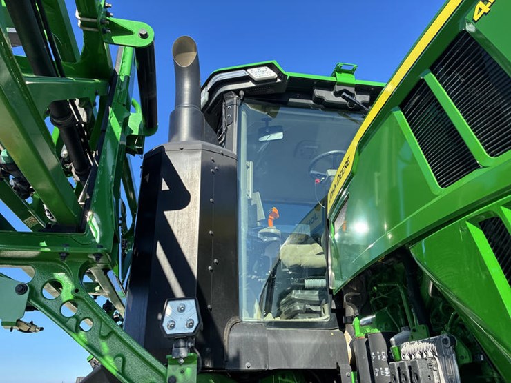 2022-john-deere-410r-image-17