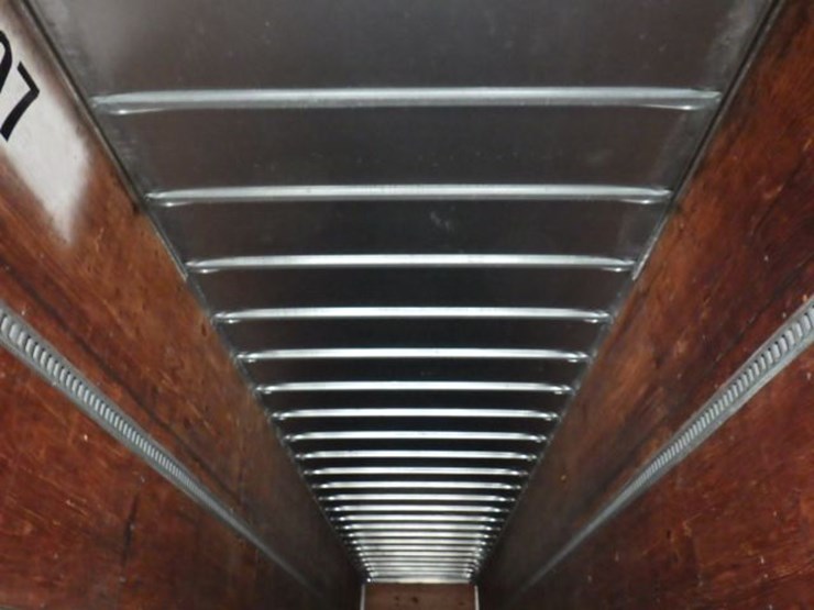 2005-strick-van-image-17