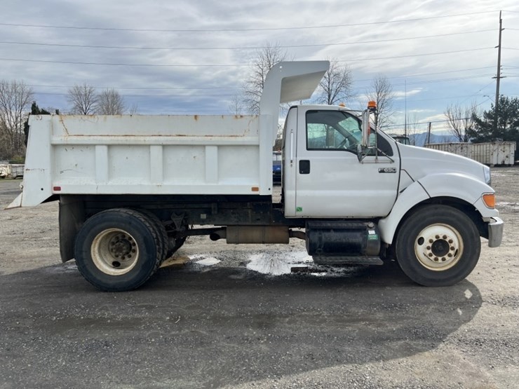 2004-ford-f650-sd-image-3