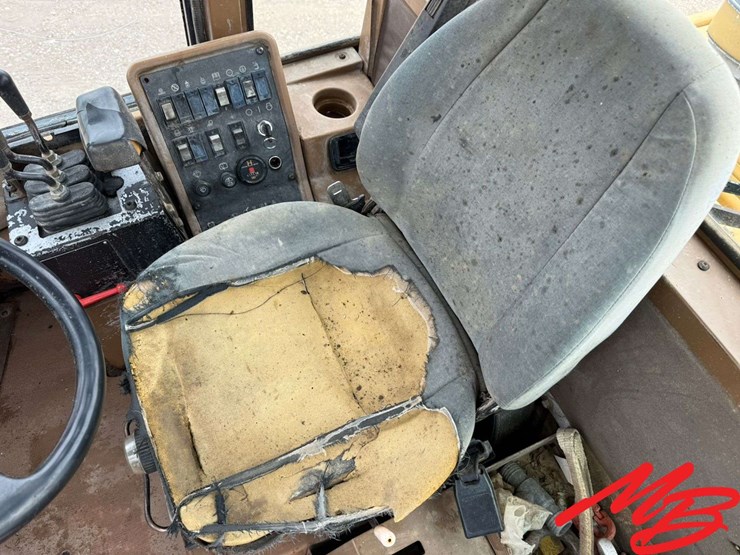 1994-caterpillar-928f-image-36