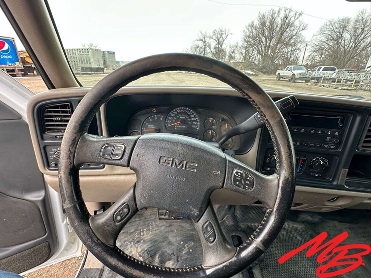 2007-gmc-3500-image-30