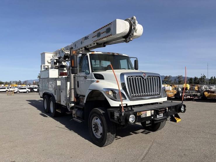 2012-international-workstar-7400-image-2