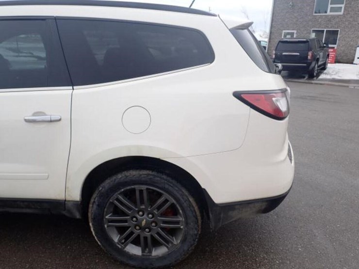 2015-chevrolet-traverse-image-84