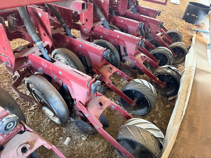 case-ih-5400-image-7