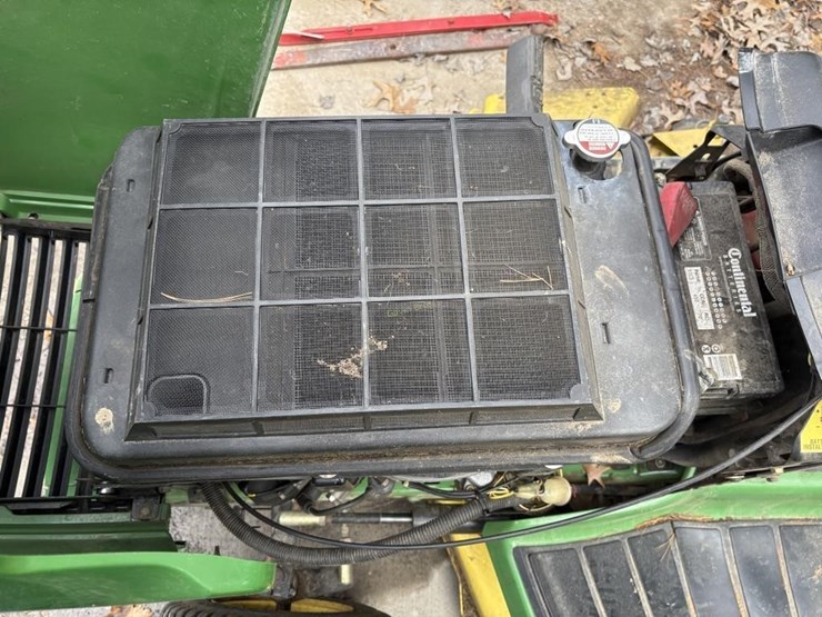 john-deere-345-image-4