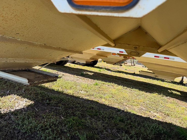 #42454-•-2016-construction-trailer-specialists-40'-steel-hopper-bottom-trailer-vin:-5tu124027gs000544-image-36