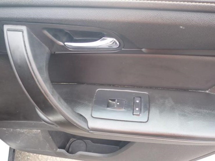 2015-chevrolet-traverse-image-39