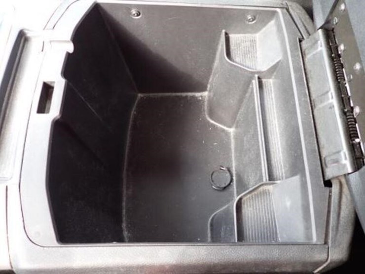 2018-ram-1500-laramie-image-20