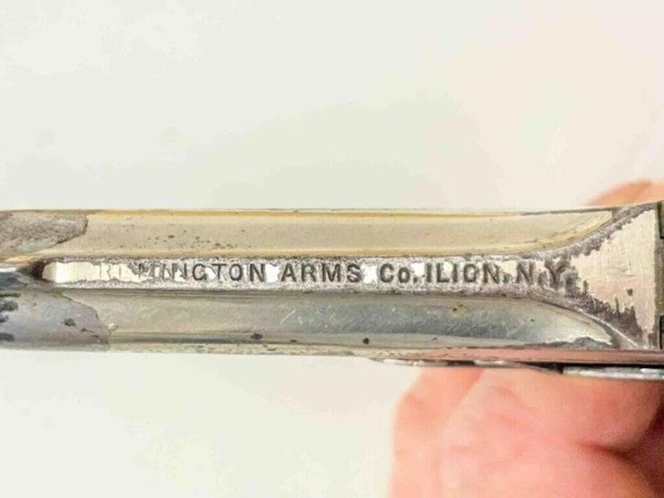 remington-derringer-pistol-image-8