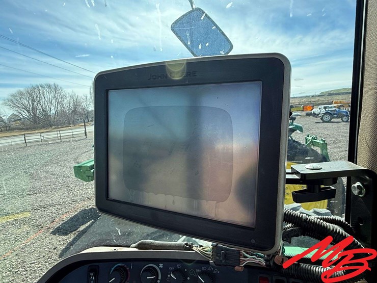 2000-john-deere-8210-image-20