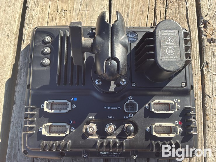 trimble-display-&-receiver-image-10