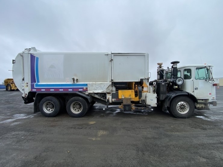 2010-autocar-xpeditor-image-6