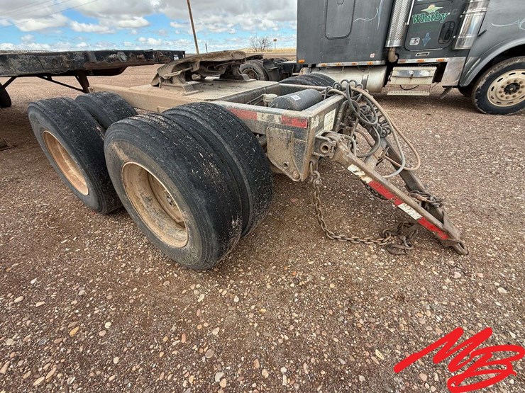 tandem-axle-dolly,-11r22.5-tires-image-1