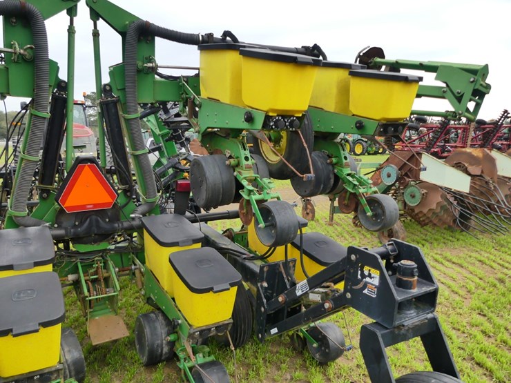 john-deere-1720-image-7