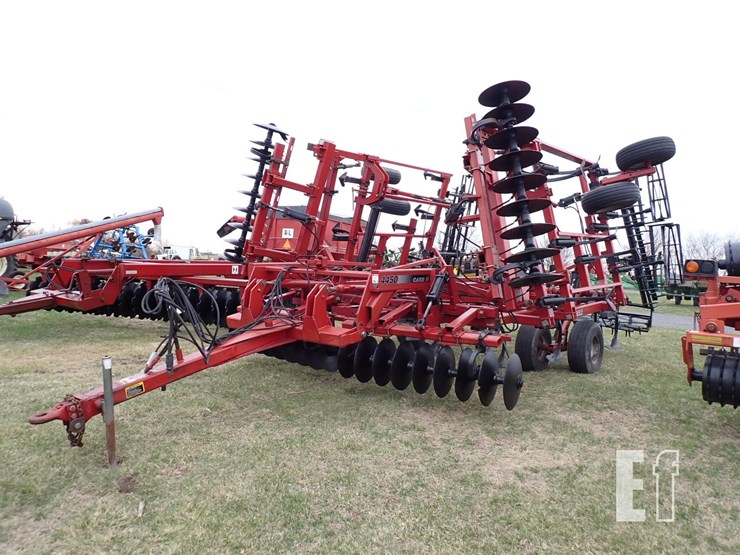 case-ih-4450-image-1