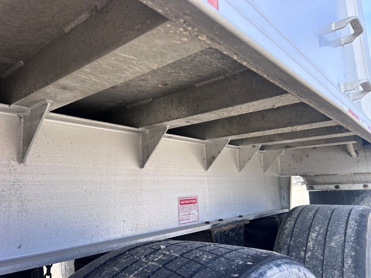 2007-benson-39'-end-dump-image-39