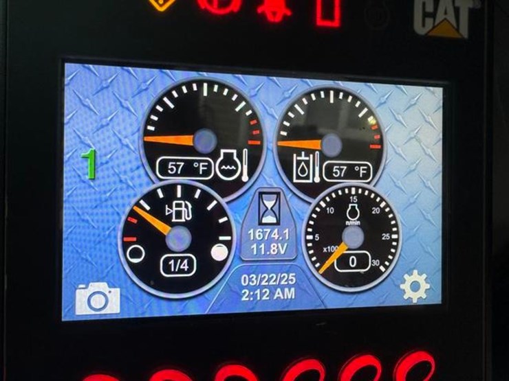 2021-caterpillar-259d3-image-22