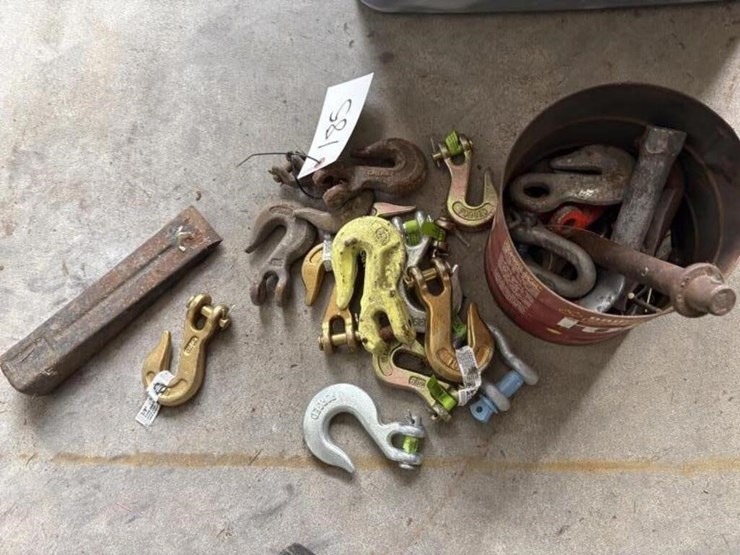 chain-hooks,-wedge-&-others-image-1