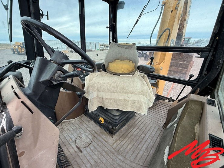 john-deere-310d-image-21