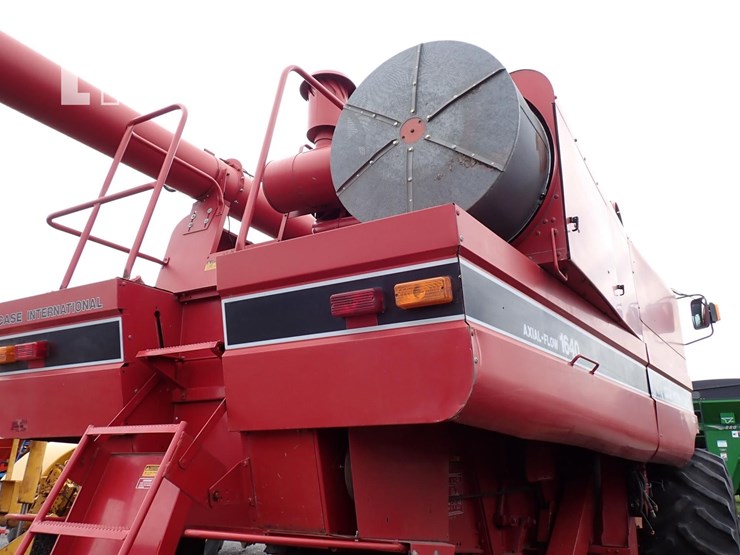 case-ih-1640-image-15