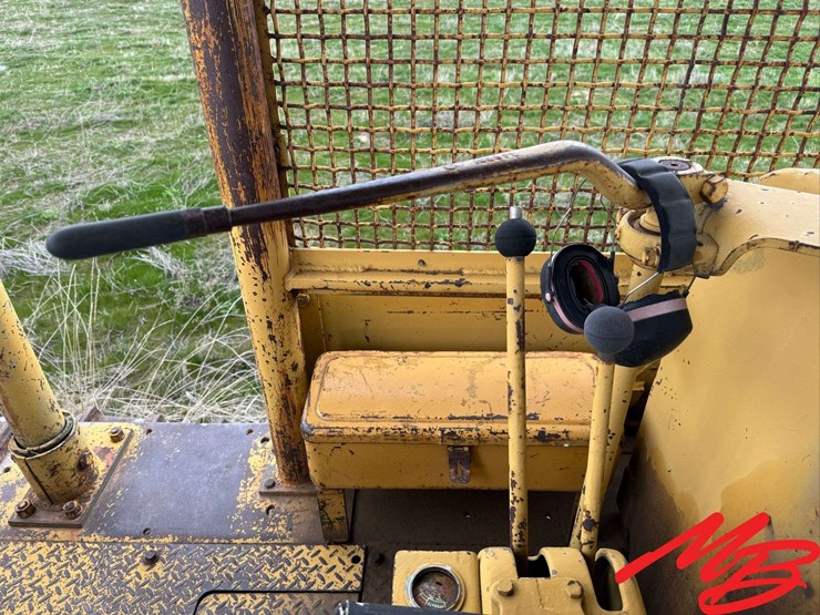 caterpillar-d7e-image-14