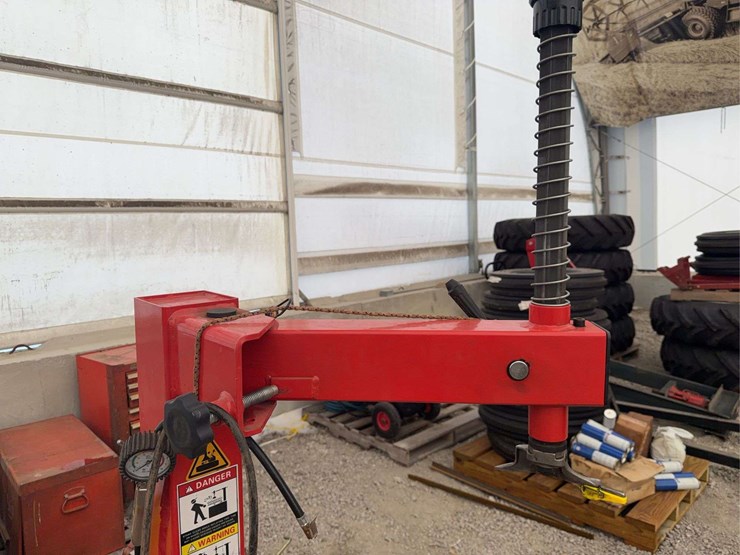 tc-350-semi-automatic-tire-changer-image-8