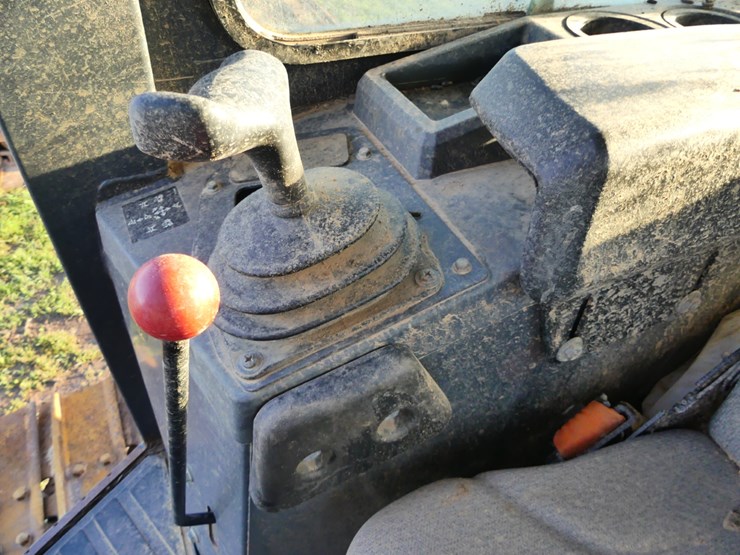 2018-deere-650k-lgp-image-12