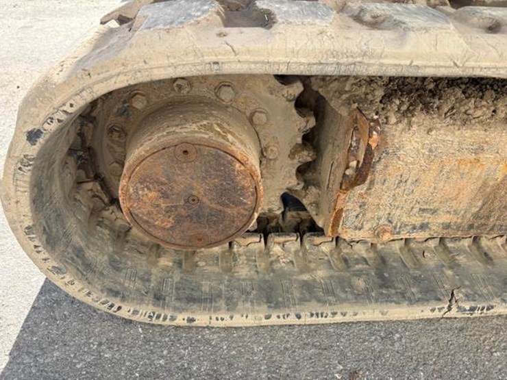 2017-caterpillar-305e2-cr-image-11