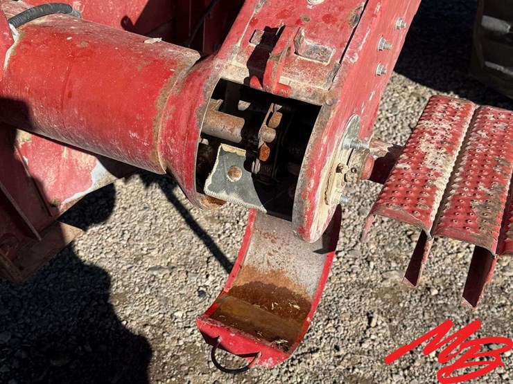 case-ih-2388-image-12