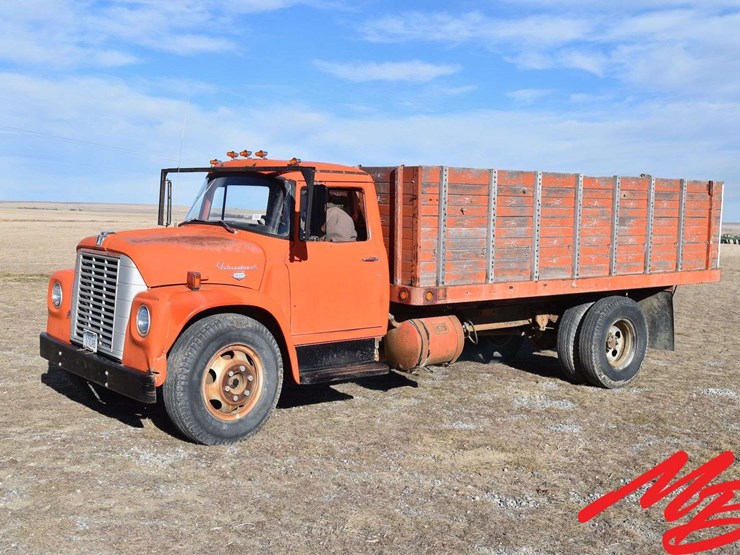 1971-international-loadstar-image-3