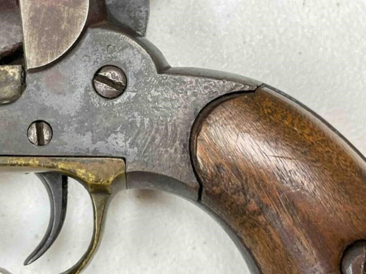 remington's-revolver-image-6