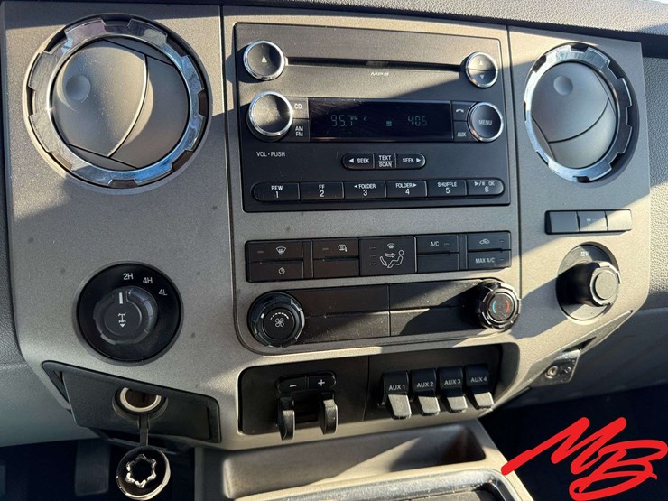 2011-ford-f250-image-21