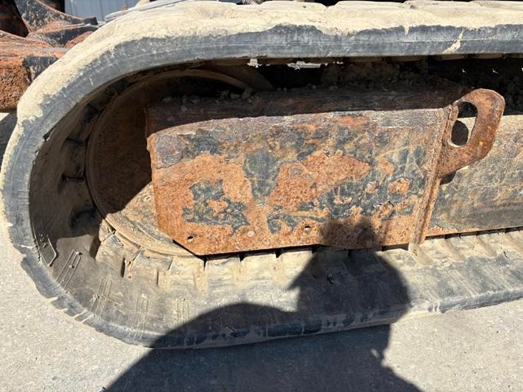 2017-caterpillar-305e2-cr-image-8