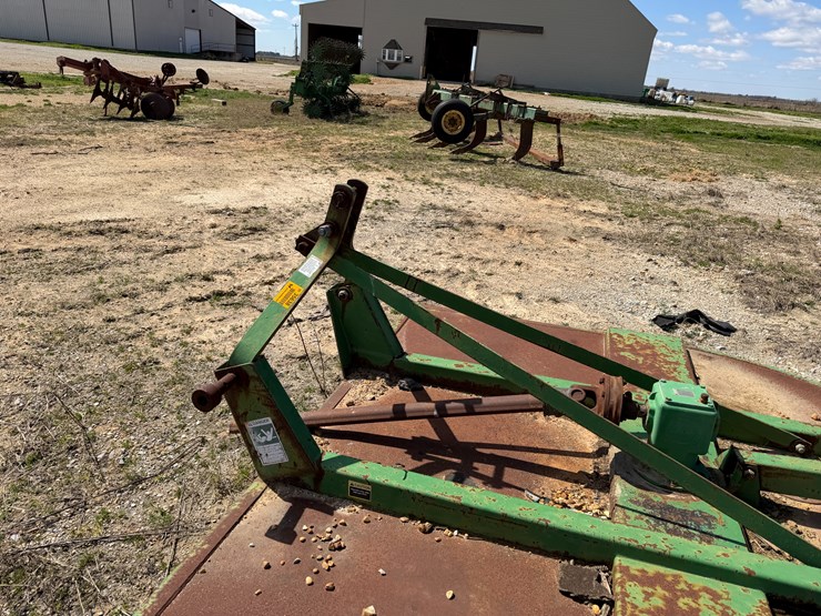 john-deere-7-image-9