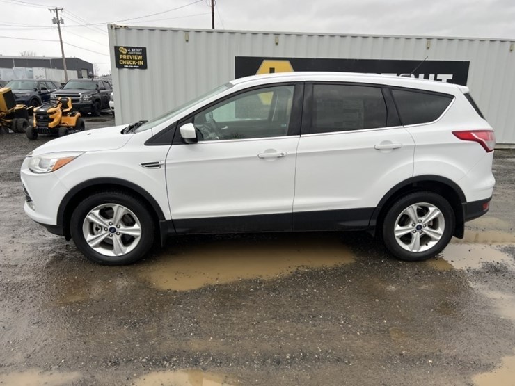 2016-ford-escape-image-7