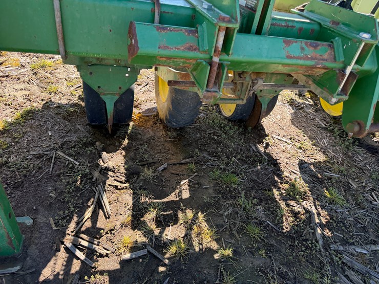 john-deere-1720-image-89