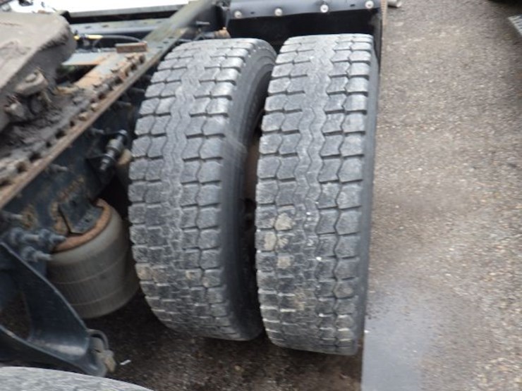 2016-international-8600-image-5