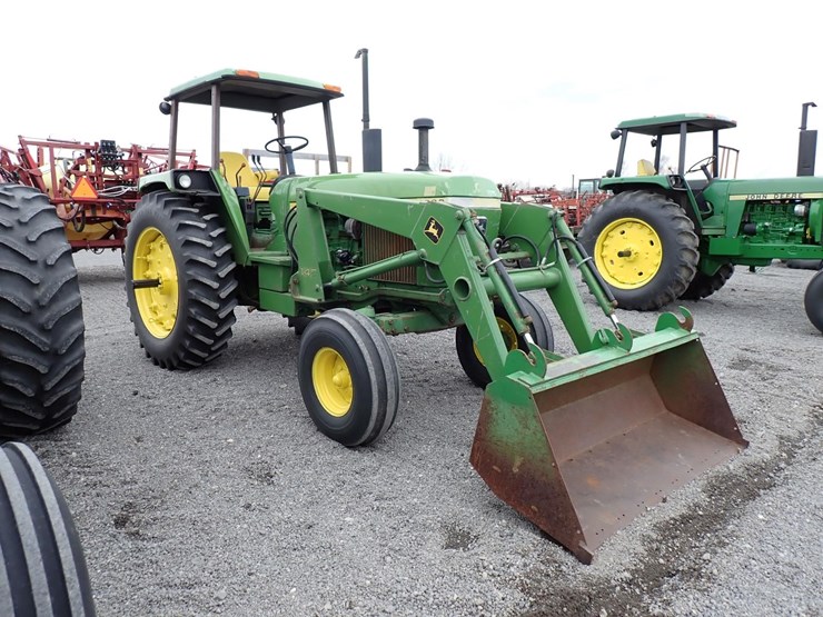john-deere-4030-image-2