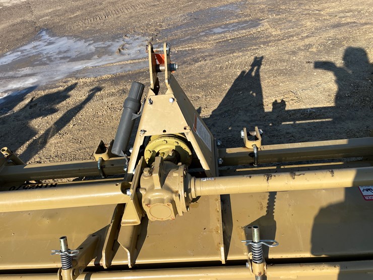 #1087-•-land-pride-70"-tiller-image-12