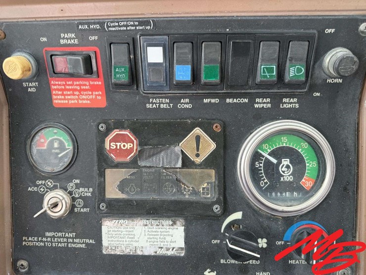 john-deere-310d-image-24